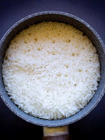 arroz Jazmín cocido.