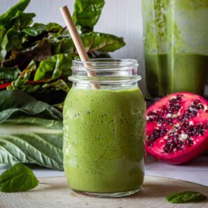 Superfood Green Detox Smoothie featured