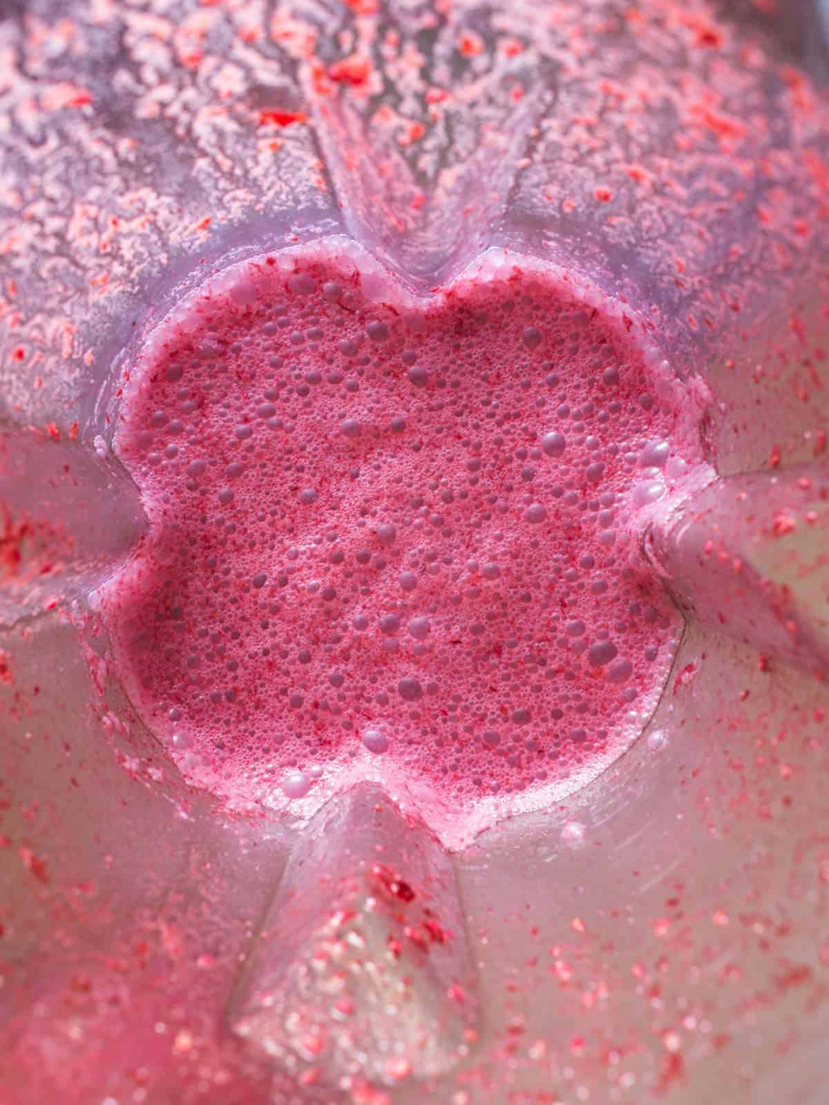 blended pomegranate juice in blender