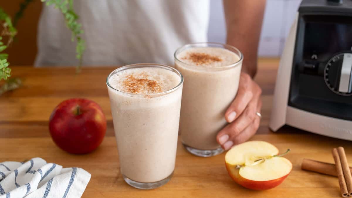 Licuado De Manzana Con Avena Y Agua | Nómadas Gourmet