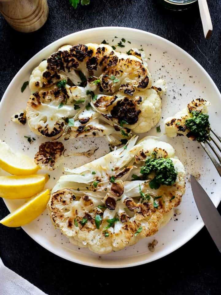 Coliflor Comida Coliflor asada con Salsa Especiada • Nómadas Gourmet